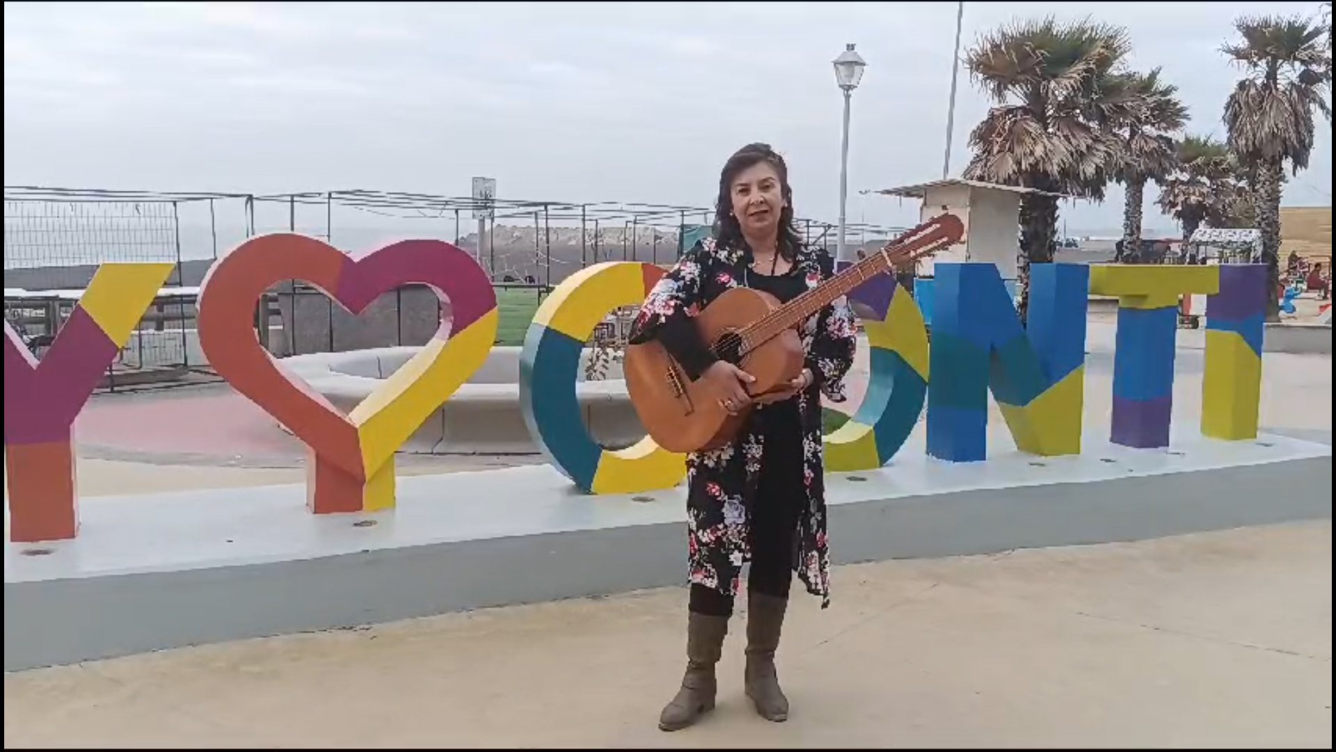 Sentimiento y Pasión de Yoly Díaz en el Día de la Cantora Chilena en Homenaje a Constitución.