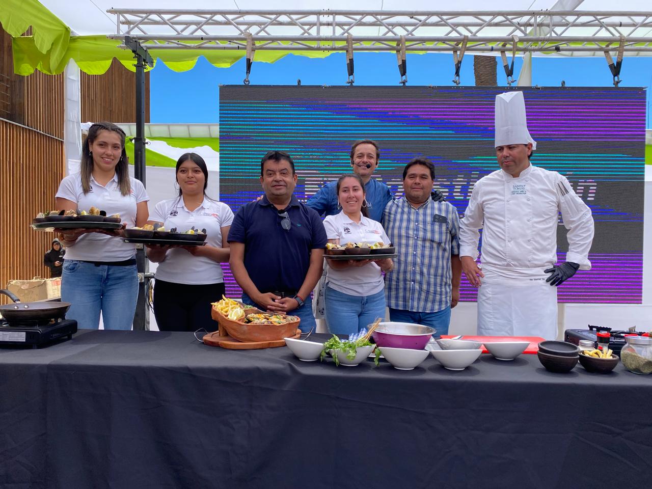 Constitución celebró con éxito la Expo Pollo a la Marinera 2025